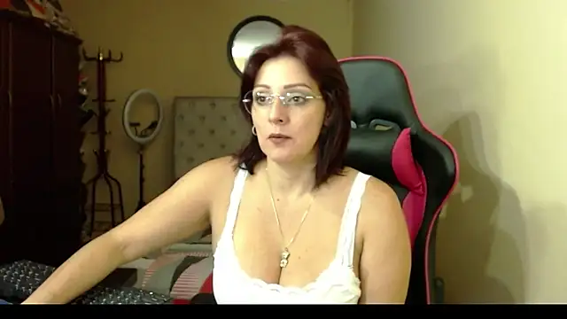 Snapshot of Carol_Scottt chatting on 10, 2, 2025 Carol Scottt online show from 10, 2, 2025