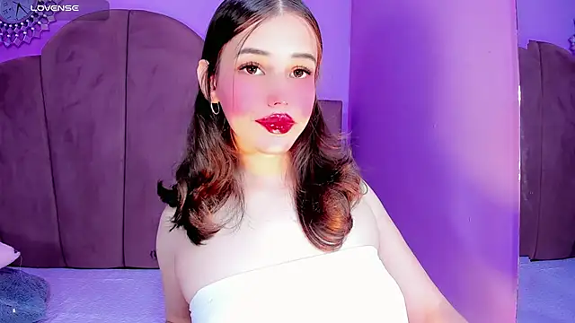 ValeriaAguilar online show from 6, 3, 2026