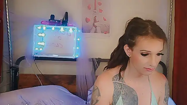 Snapshot of cassiemichellexx chatting on 3, 8, 2026 cassiemichellexx online show from 3, 8, 2026