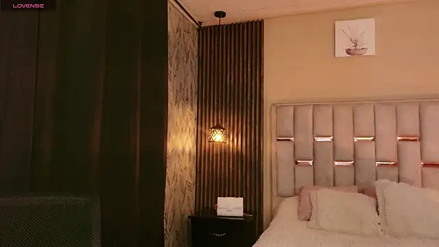 Megan Do Santos online show from 15, 1, 2026