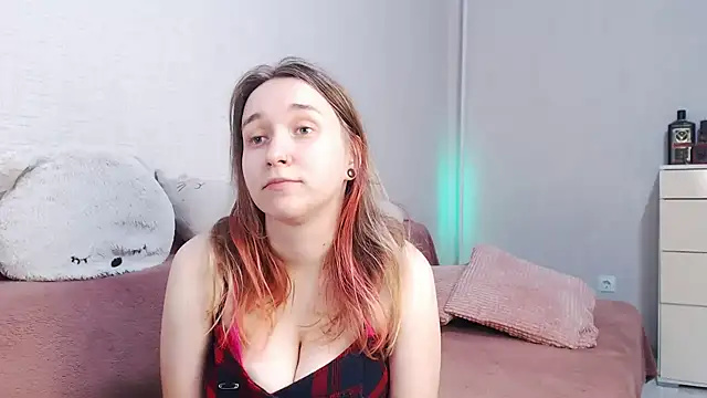 Snapshot of lovely_hayley chatting on 30, 6, 2026 lovely hayley online show from 30, 6, 2026