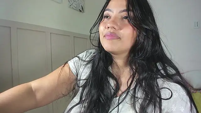 Snapshot of AvrilRizoX chatting on 16, 1, 2025 AvrilRizoX online show from 16, 1, 2025