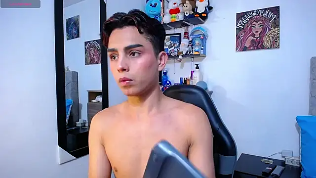 OwenBluee online show from 8, 2, 2026