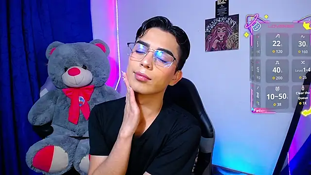 Snapshot of OwenBluee chatting on 21, 6, 2026 OwenBluee online show from 21, 6, 2026