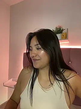 angellique 22 online show from 5, 3, 2025