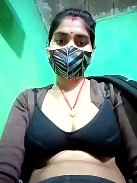 Snapshot of HOTBABITARAJ chatting on 5, 1, 2025 HOTBABITARAJ online show from 5, 1, 2025