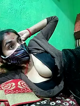 Snapshot of HOTBABITARAJ chatting on 6, 1, 2025 HOTBABITARAJ online show from 6, 1, 2025