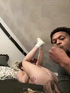 Snapshot of rayyymack chatting on 25, 12, 2024 rayyymack online show from 25, 12, 2024