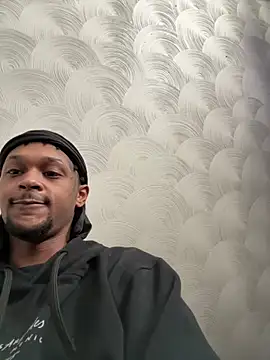 Snapshot of rayyymack chatting on 12, 1, 2025 rayyymack online show from 12, 1, 2025