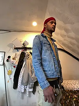 Snapshot of rayyymack chatting on 28, 1, 2025 rayyymack online show from 28, 1, 2025