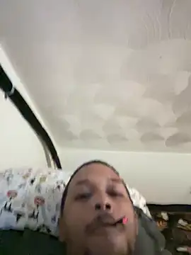 Snapshot of rayyymack chatting on 6, 2, 2025 rayyymack online show from 6, 2, 2025