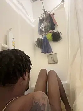 Snapshot of rayyymack chatting on 8, 9, 2025 rayyymack online show from 8, 9, 2025