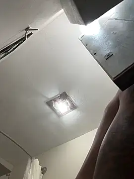 Snapshot of rayyymack chatting on 20, 10, 2025 rayyymack online show from 20, 10, 2025