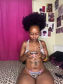 naughtybitches5 online show from 14, 1, 2026