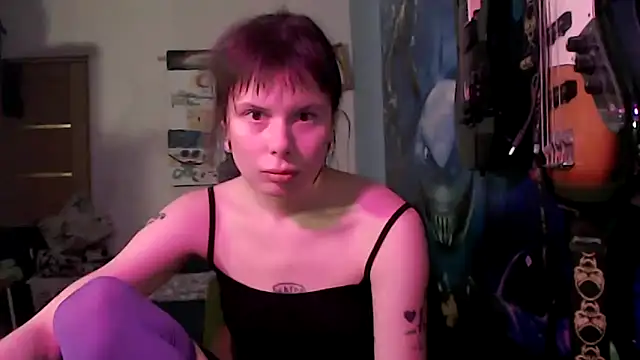 Vienaxtexasxparis online show from 28, 11, 2025