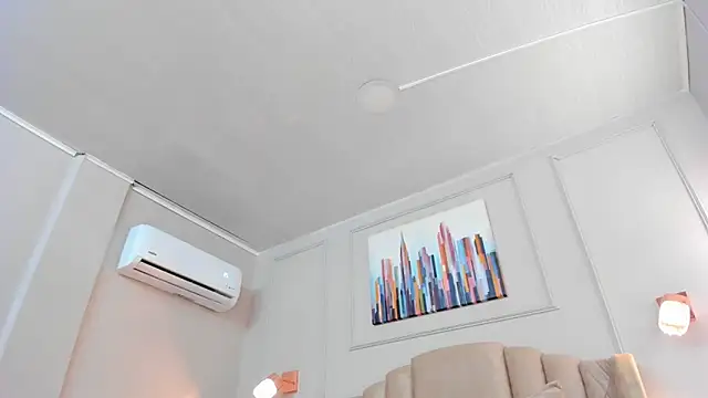 bigboobsnaughty1 online show from 10, 3, 2026