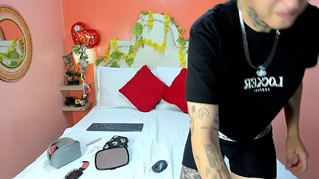 Ethan lennox online show from 21, 3, 2026