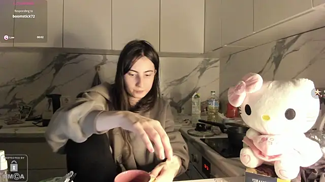 Snapshot of Ayesha_Thebestt chatting on 1, 2, 2026 Ayesha Thebestt online show from 1, 2, 2026