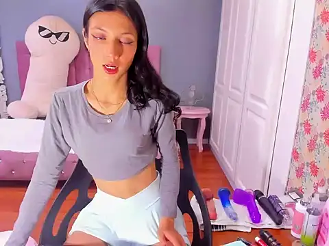 Iris Stone  online show from 31, 1, 2025