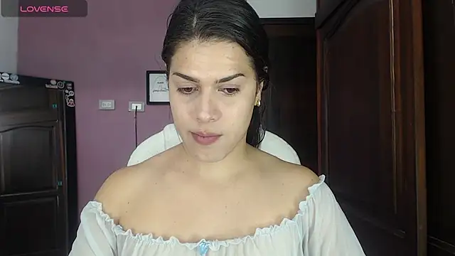 Luciana Ortiz1 online show from 13, 12, 2024