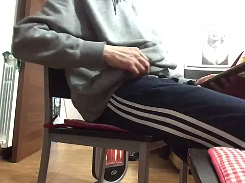 Snapshot of DragonPink chatting on 31, 12, 2024 DragonPink online show from 31, 12, 2024