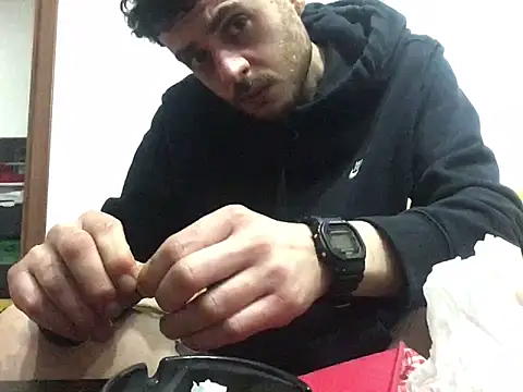 Snapshot of DragonPink chatting on 25, 1, 2025 DragonPink online show from 25, 1, 2025