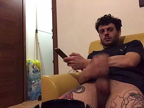 Snapshot of DragonPink chatting on 26, 1, 2025 DragonPink online show from 26, 1, 2025