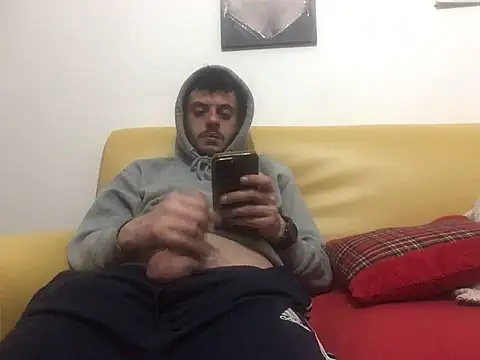 Snapshot of DragonPink chatting on 1, 2, 2025 DragonPink online show from 1, 2, 2025