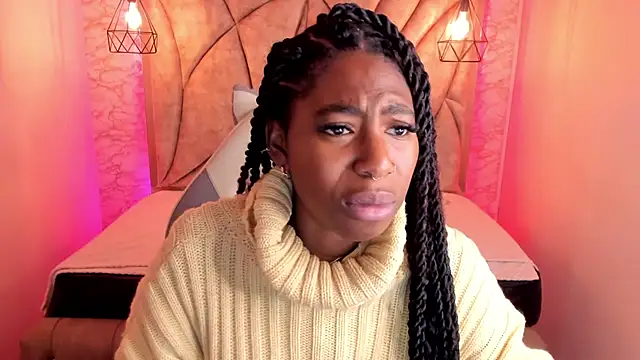 Queen perla  online show from 7, 3, 2025