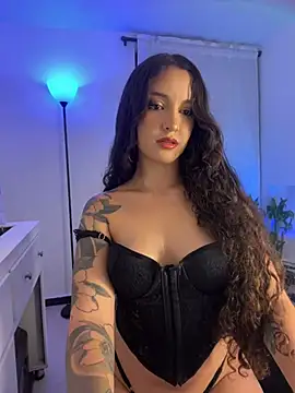 mssjulia online show from 6, 3, 2025