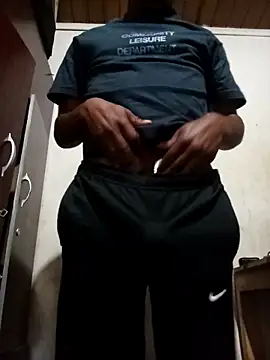 Snapshot of Uncletee112 chatting on 14, 9, 2025 Uncletee112 online show from 14, 9, 2025