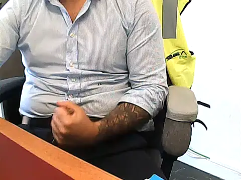 Boysexy98 online show from 27, 5, 2026