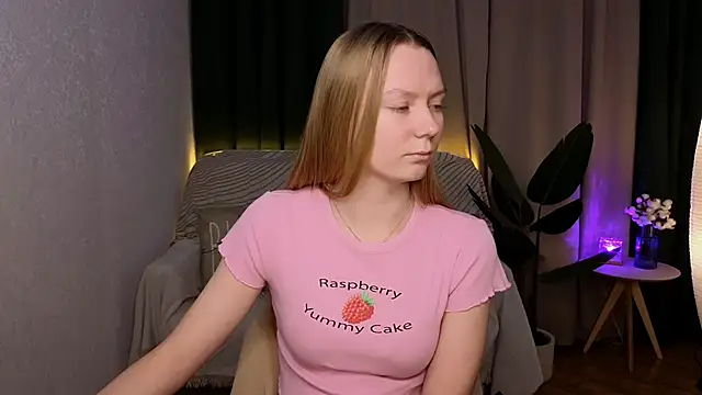 Snapshot of CarolynCohen__ chatting on 17, 1, 2025 CarolynCohen online show from 17, 1, 2025