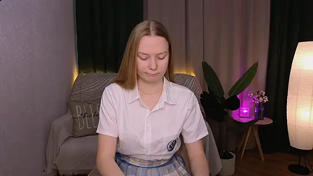 Snapshot of CarolynCohen__ chatting on 27, 2, 2025 CarolynCohen online show from 27, 2, 2025