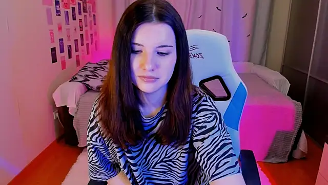 Snapshot of Vanessa_Verona chatting on 8, 2, 2025 Vanessa Verona online show from 8, 2, 2025