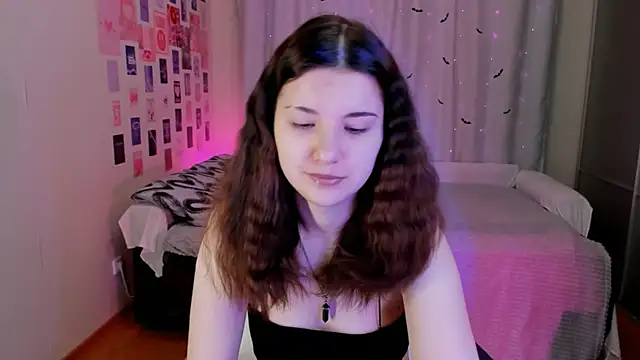 Snapshot of Vanessa_Verona chatting on 18, 2, 2025 Vanessa Verona online show from 18, 2, 2025