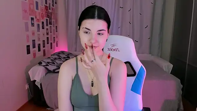 Snapshot of Vanessa_Verona chatting on 1, 3, 2025 Vanessa Verona online show from 1, 3, 2025