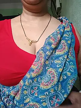 Snapshot of Rosy-B chatting on 2, 7, 2026 Rosy-B online show from 2, 7, 2026