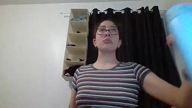 Snapshot of LorenaAnderson chatting on 12, 2, 2025 LorenaAnderson online show from 12, 2, 2025