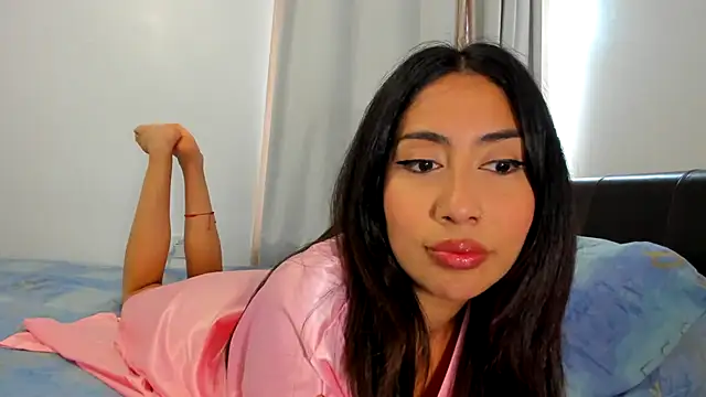 Snapshot of LorenaAnderson chatting on 28, 9, 2025 LorenaAnderson online show from 28, 9, 2025