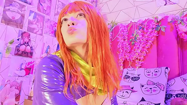 Snapshot of Alicebenett chatting on 18, 10, 2025 Alicebenett online show from 18, 10, 2025