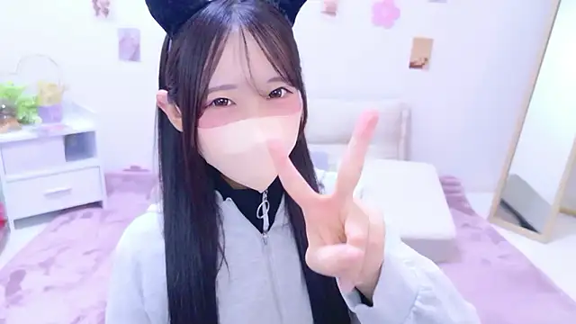 Snapshot of Suzu_ch_xx chatting on 30, 5, 2026 Suzu ch xx online show from 30, 5, 2026