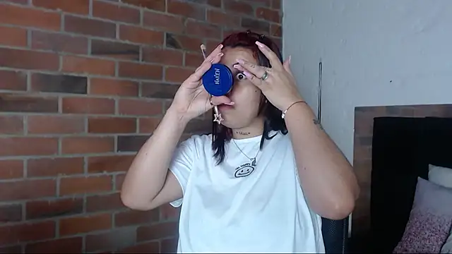 salome  hills1 online show from 4, 3, 2025