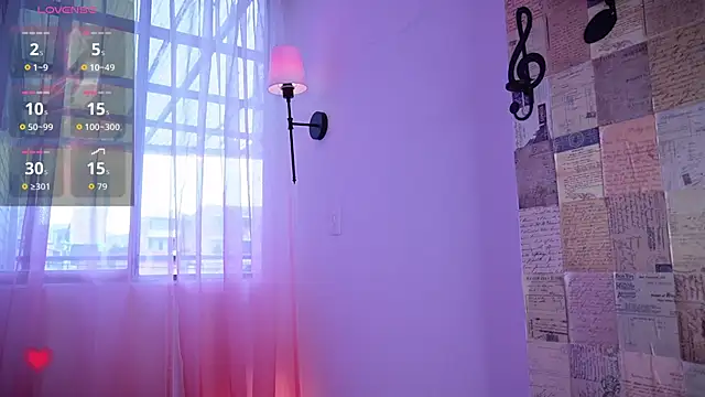 Snapshot of Natasha__Sccott chatting on 3, 11, 2025 Natasha Sccott online show from 3, 11, 2025