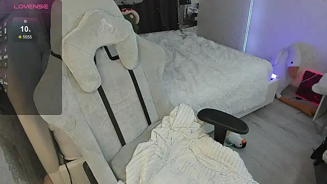 SophiaRyder online show from 5, 11, 2025