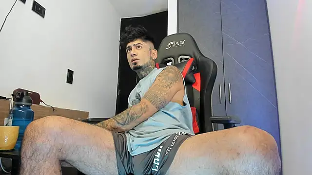 Snapshot of sergiio_mesa27 chatting on 22, 2, 2025 sergiio mesa27 online show from 22, 2, 2025
