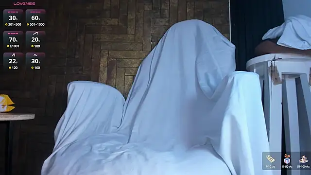 Snapshot of Lissalittlee chatting on 22, 2, 2025 Lissalittlee online show from 22, 2, 2025