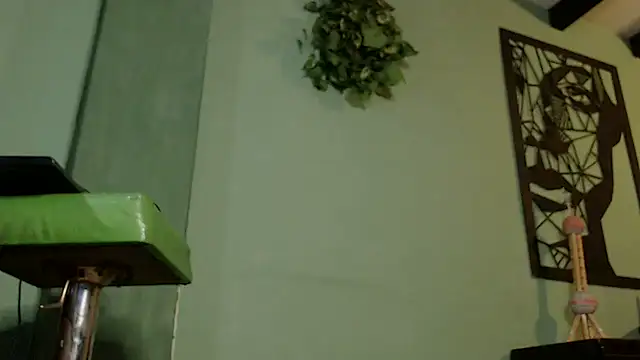 Snapshot of thirstymoonxx chatting on 15, 3, 2025 thirstymoonxx online show from 15, 3, 2025