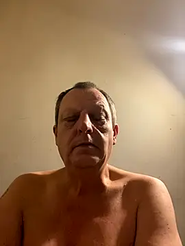 Snapshot of chubbybear2cum chatting on 12, 10, 2025 chubbybear2cum online show from 12, 10, 2025