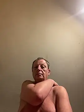 Snapshot of chubbybear2cum chatting on 1, 11, 2025 chubbybear2cum online show from 1, 11, 2025